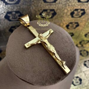 Pingente Jesus Crucificado 30 Gramas em Ouro 18k 750 - Imagem 4