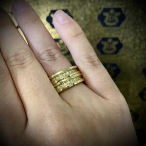Par de Alianças Bvlgari 80 Diamantes em Ouro 18k 750 - Imagem 4