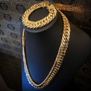 Conjunto Grumet Duplo 250 Gramas Fechos Cravejados com 200 diamantes em Ouro 18k 750 - Imagem 8