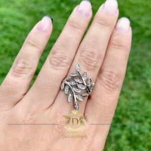 Anel Folhas 5 Ouro Branco 18k 750 com Brilhantes