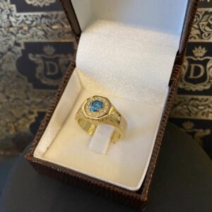 Anel Diamante Sky Blue com 12 gramas em Ouro 18k 750 - Imagem 1