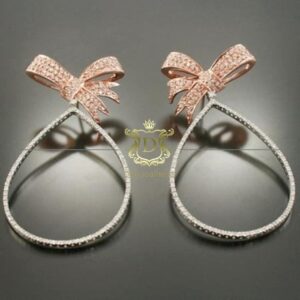 Par de Brincos Modelo Pavê de Diamantes Laço 3 CT em Ouro 18k 750