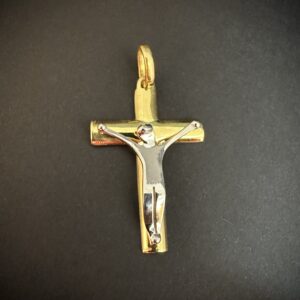Pingente Crucifixo Ouro 18k 5,3 gramas