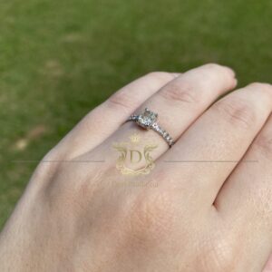 Anel Solitário 0,52 ct + 0,14 ct de Diamantes em Ouro 18k 750 - Imagem 4