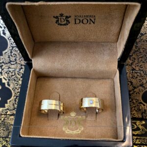 Par de Alianças 15 Gramas com Diamante 0,5CT em Ouro 18k 750 - Imagem 5